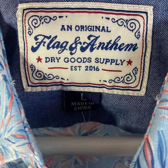 Flag and Anthem Printed Short Sleeve Button Down NWT Size L  236 - Picture 4 of 9